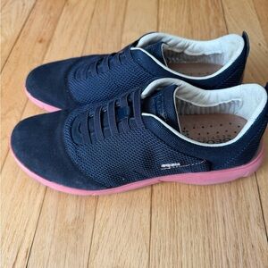 Geox Navy and Pink Knit Lace-Up Sneakers